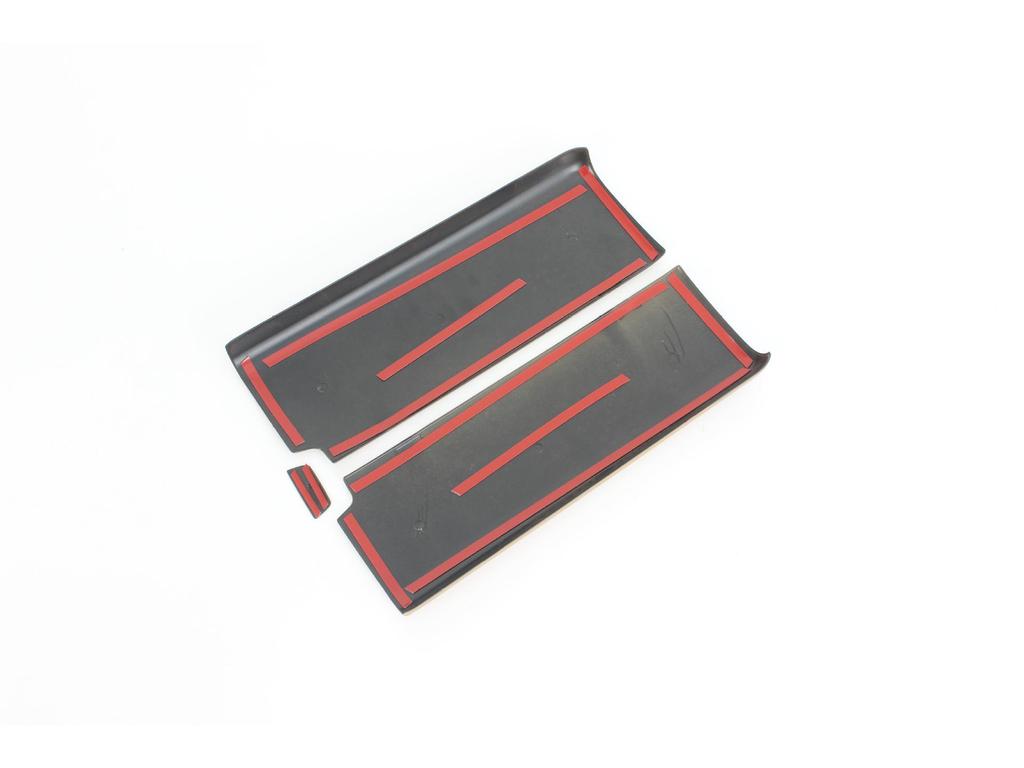 Interior Trim Kit for Voyah Dream Home Models: Armrest Box Sticker & Glossy Console Panel