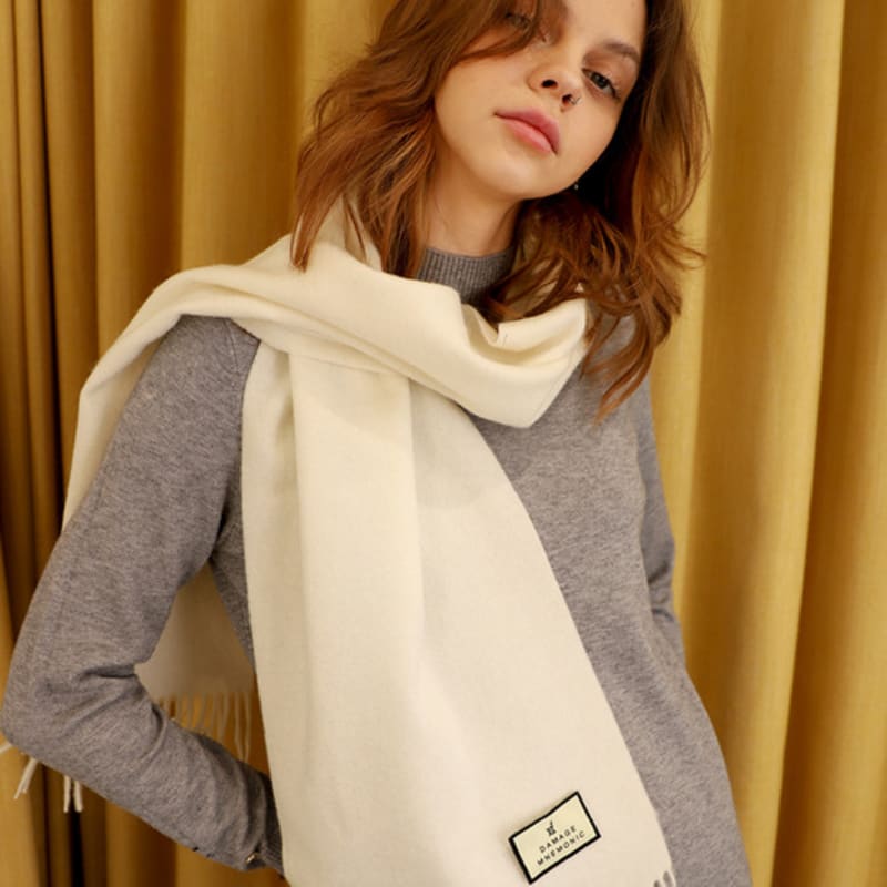 DAMAGE MNEMONIC 100% Wool Ivory Muffler