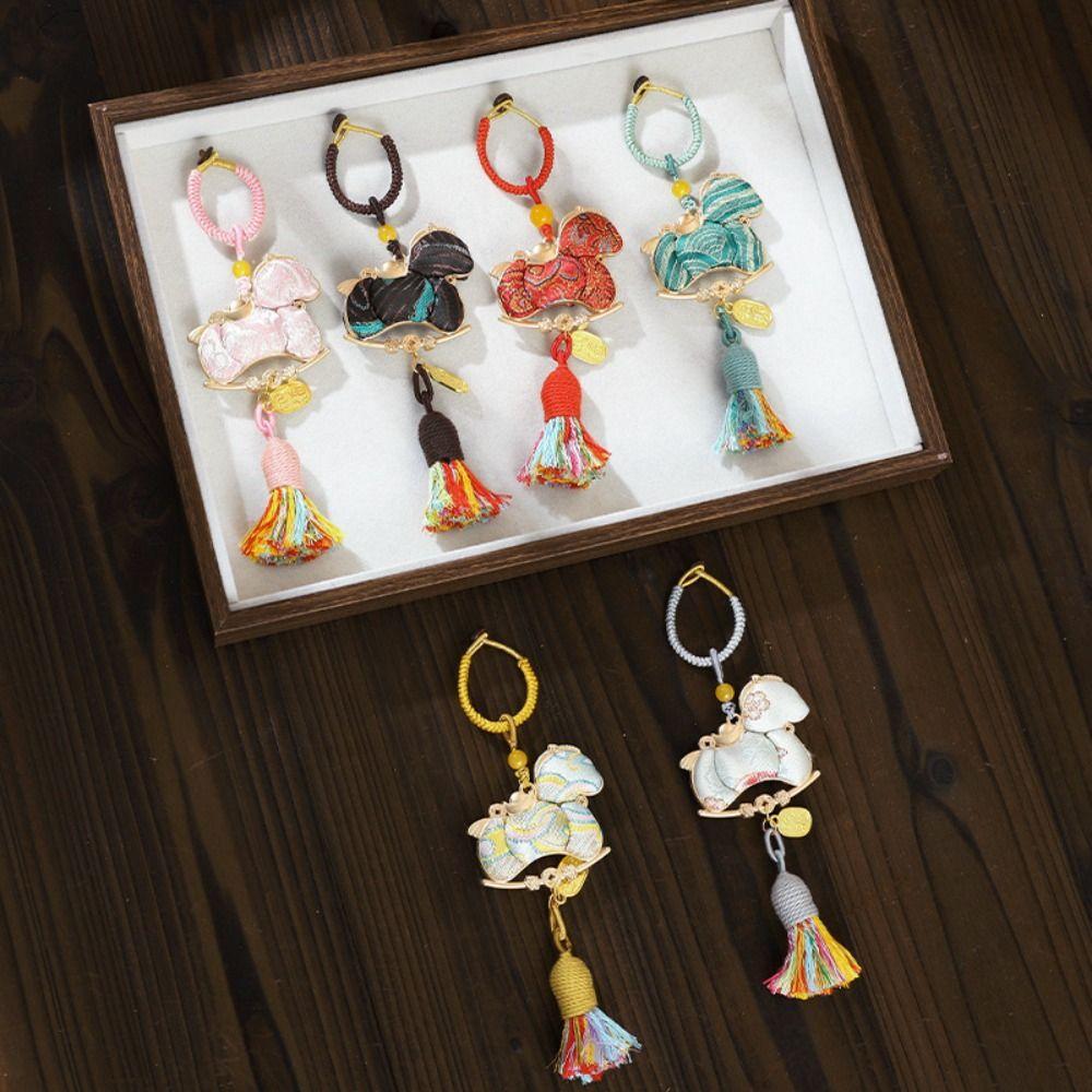 Tassel Horse Year Pendant Good Luck Chinese Style Zodiac Horse Keychain Home Decor Handmade Songjin Horse Hanging Ornaments