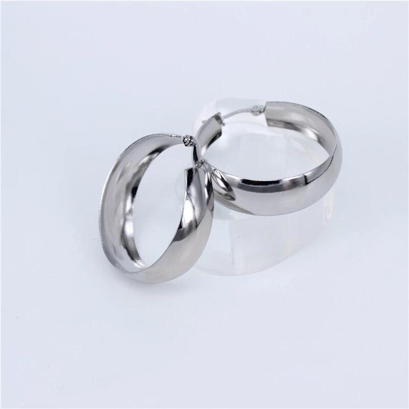 Titanium Stainless Steel Wide Large Rounded Hoop Earrings With Click-Top Hypoallergenic Metal Gold Silver Lightweight Women 30MM