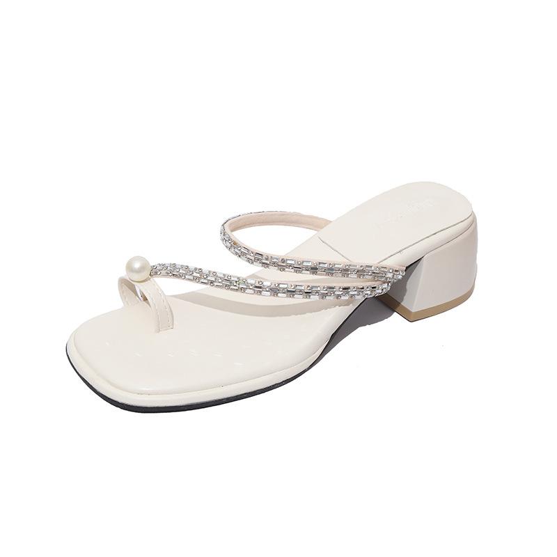 Thick Heel Set Toe Pearl Cool Slippers Women's Wear 2025 New Rhinestone Vacation Toe Sandals with Skirt