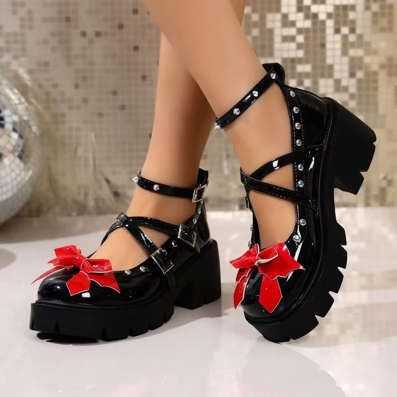 Mary Janes à plateforme pour femmes, largeur large, ballerines à talon épais avec détail de boucle, chaussures de style britannique français pour femmes