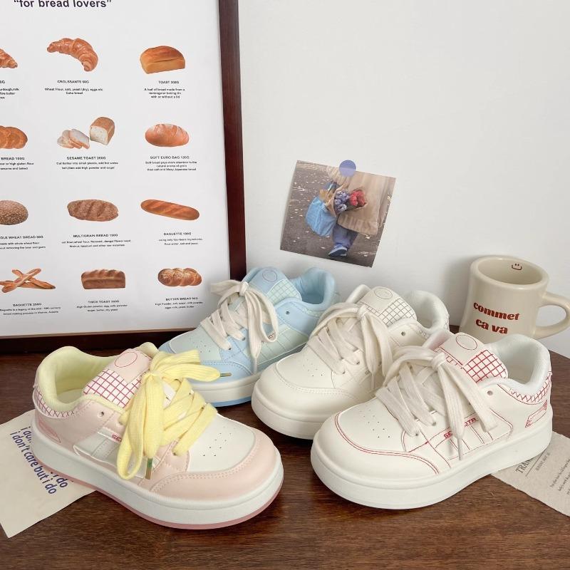 Pink thick baseplate shoes women's sports summer new niche design bread shoes students breathable white shoes