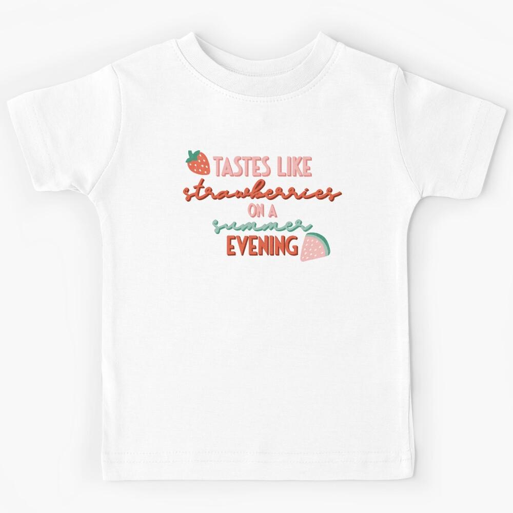Strawberries on a Summer Evening Kids T-Shirt 140