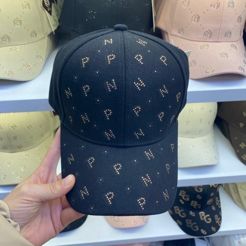 Trendy Baseball Caps For Men And Women, Hot Diamonds And Burning Flowers, Universal Fashion And Versatile Outdoor Leisure Hard Top Cap