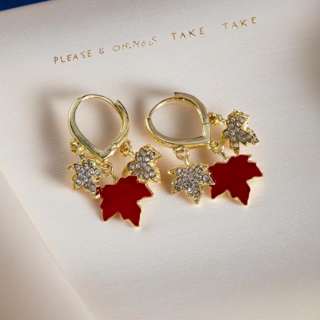 New Year Angora Red Maple Leaf Rhinestone Ear Cuff - Elegant & Stylish Drop Earring In Retro High-End Niche Style