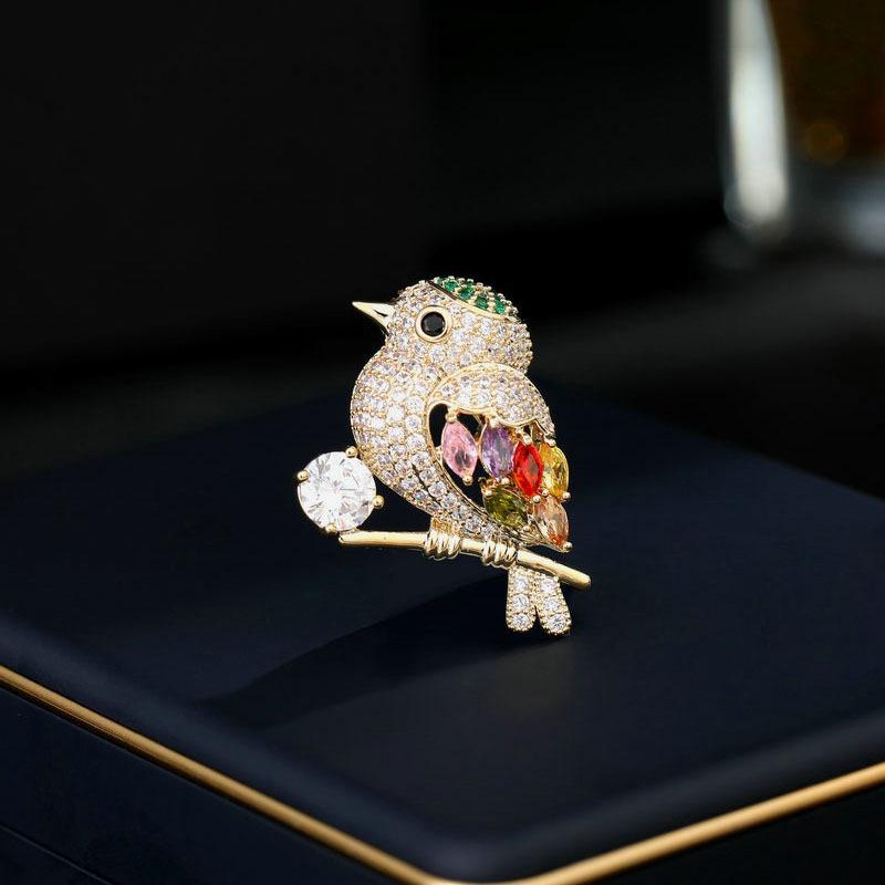 Модная брошь в виде птицы, женская брошь в виде животного, высококачественная булавка с бриллиантовой инкрустацией, аксессуары для костюмов Niche Design
