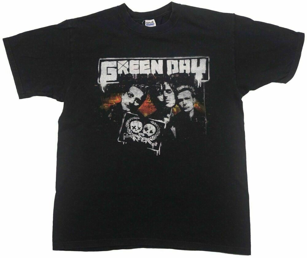 

Green Day Vintage Punk Rock Concert Hartford Ct July 24 2009 Unisex T-Shirt