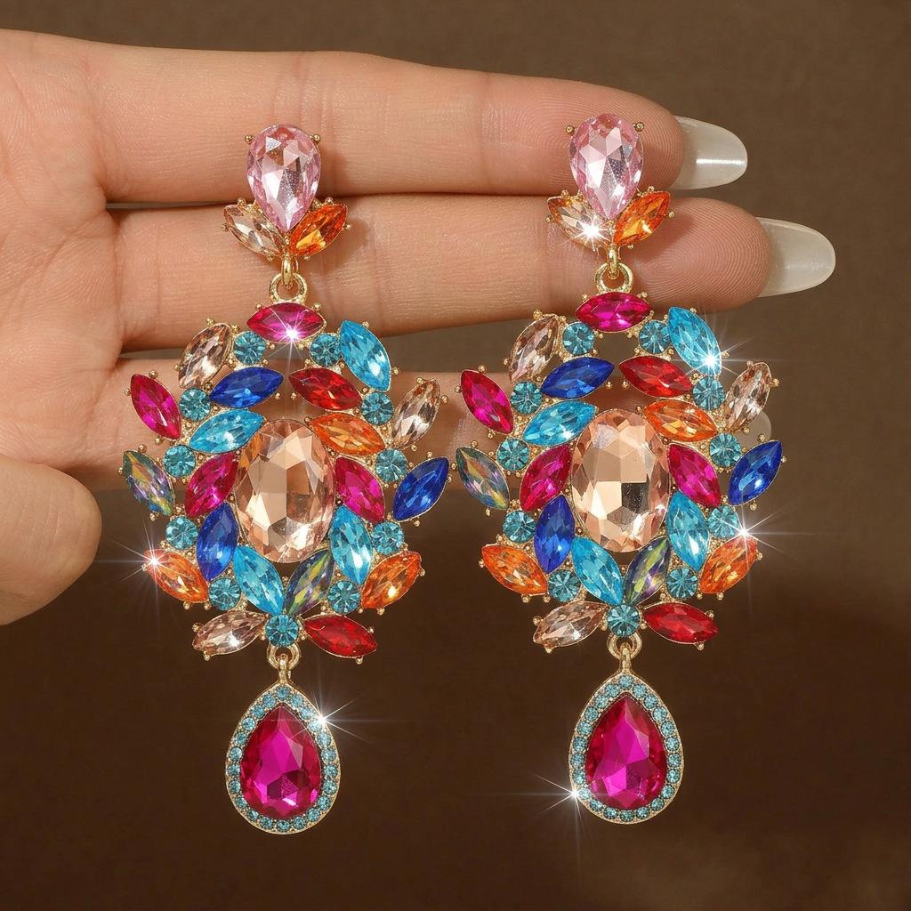 

Retro Light Luxury High-end Feeling Full of Diamond Fringed Earrings Temperament Exaggerated Earrings Charm Colored Atmospheric Earrings Women 2026