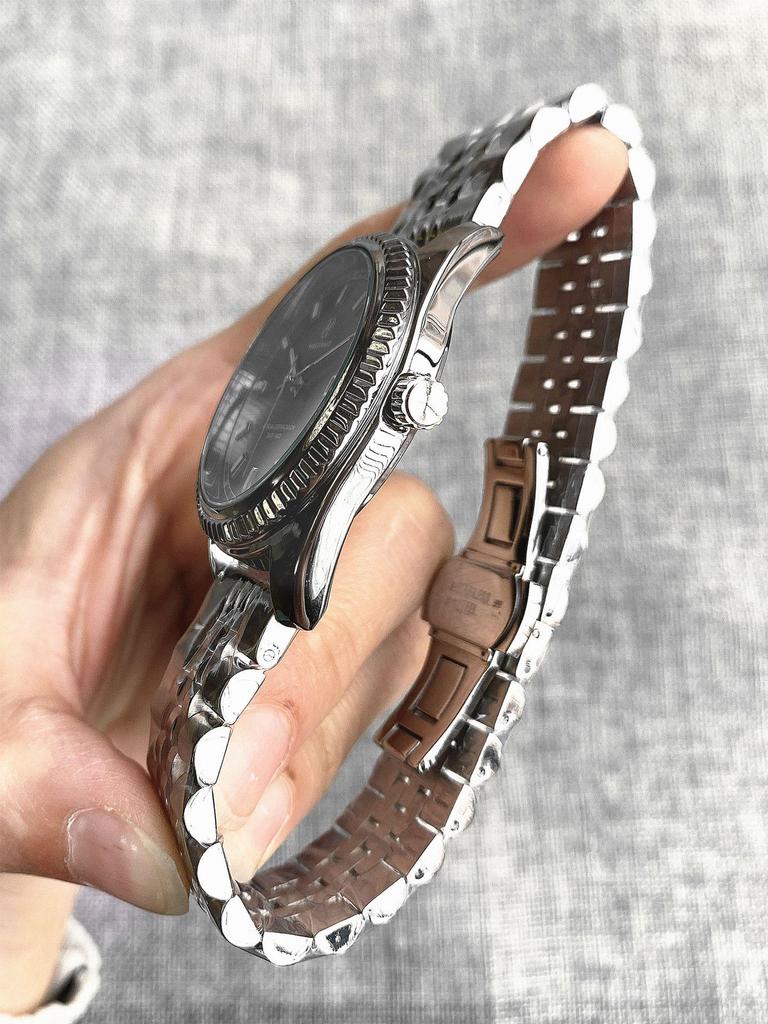 PABLO RAEZ Men's Quartz Business Casual Waterproof Steel Watch with Calendar