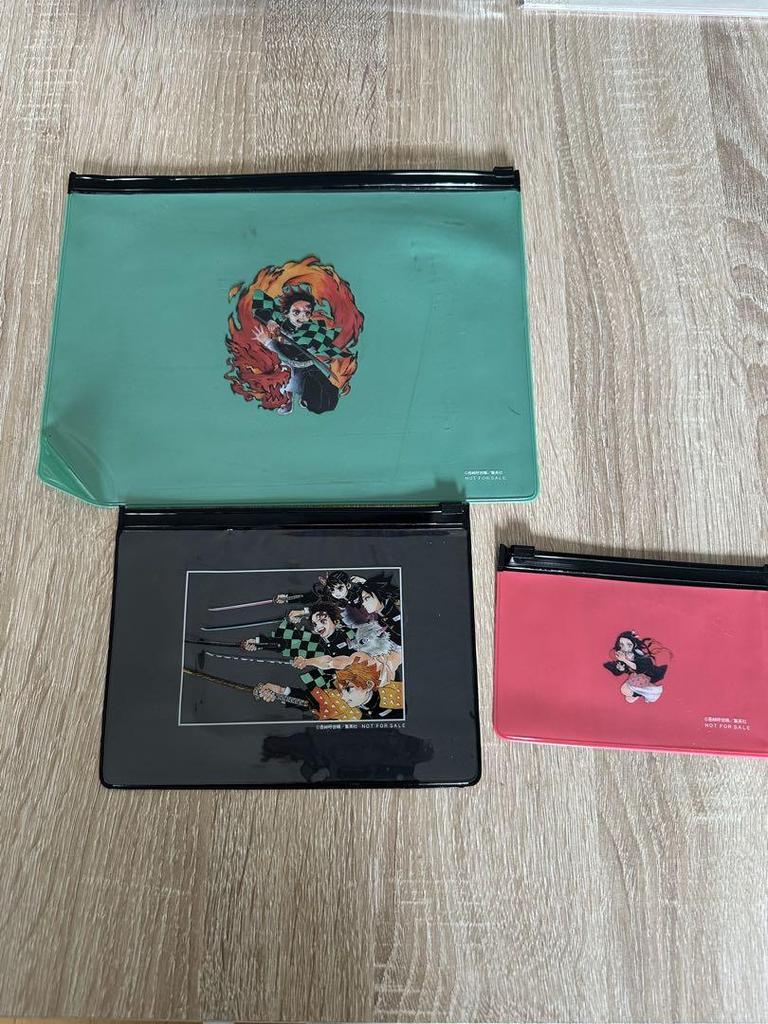 [USED] Demon Slayer: Kimetsu No Yaiba Goods Assortment, Art Books, Pamphlets, Clear Files, Stickers, Etc.