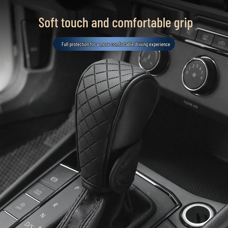 Breathable Leather Carbon Fiber Gear Cover: Universal Car Interior Protection Accessory