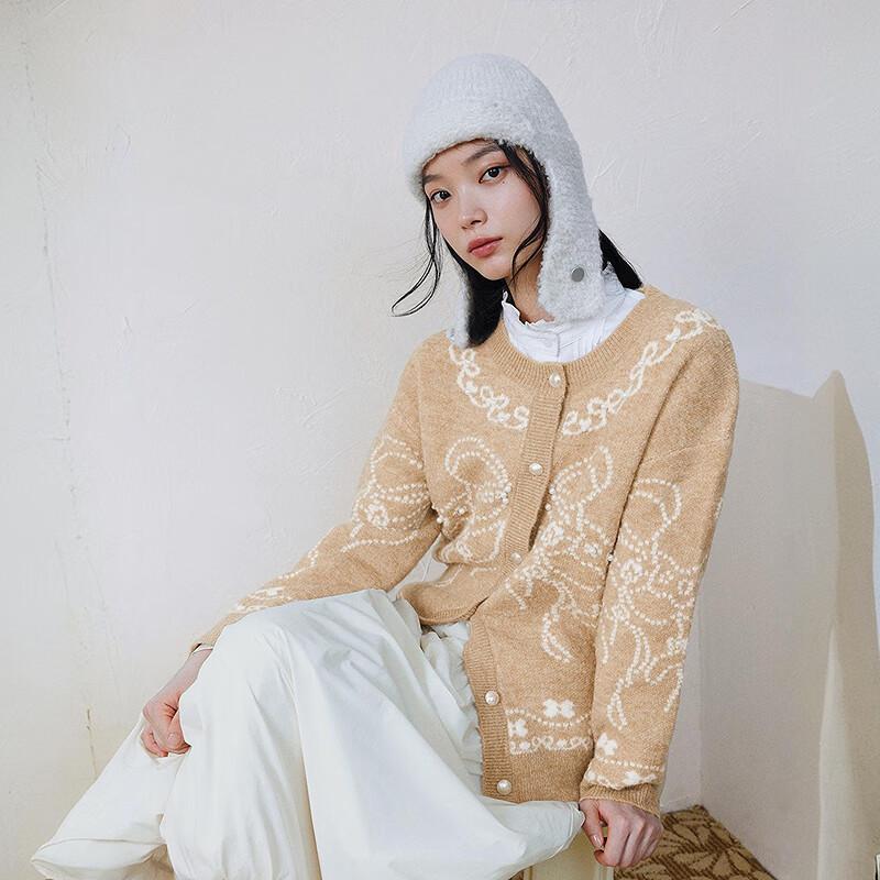 

LED IN Butterfly Jacquard Pearl Button Knitted Cardigan M