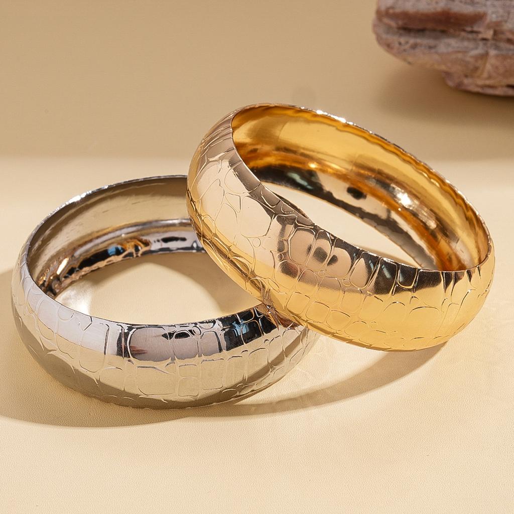 Metal snake pattern snake scale bracelet personality exaggerated bracelet fashion jewelry