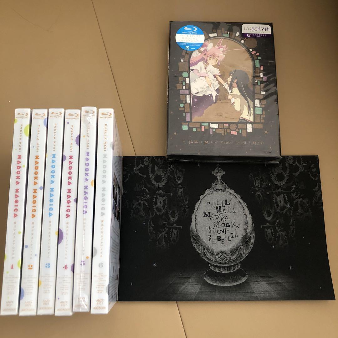 

[USED] Madoka Magica Blu-ray all 6 volumes with bonuses, Rebellion movie Blu-ray pamphlet