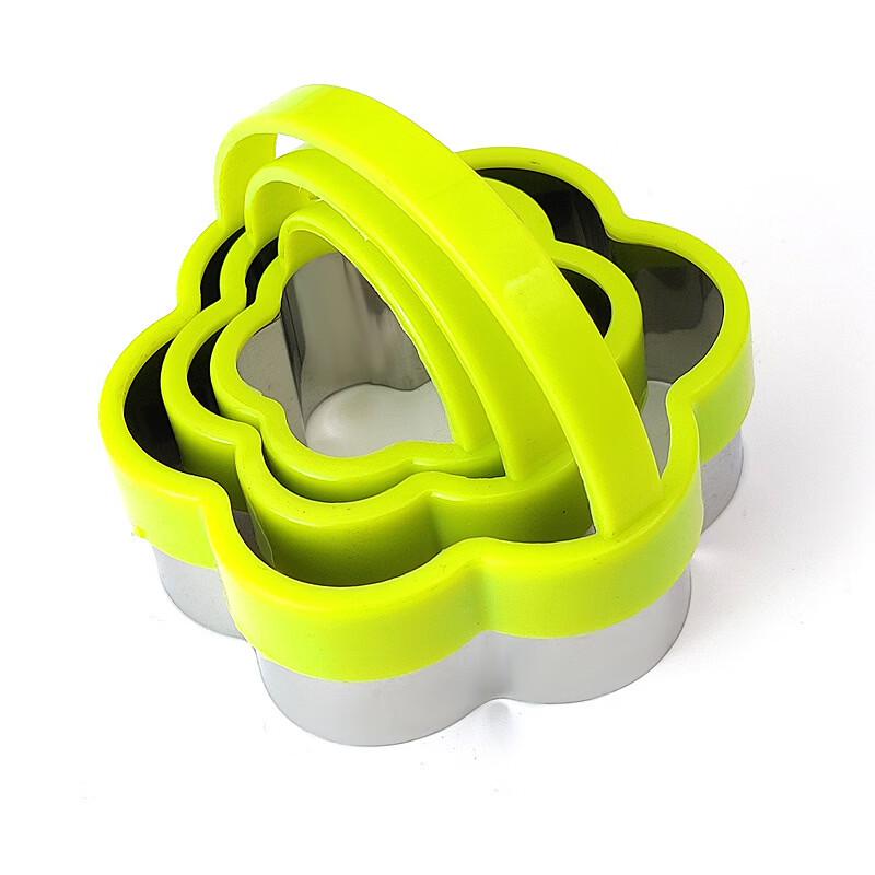 MDNG Stainless Steel Fruit & Sandwich Cutter Baking Set