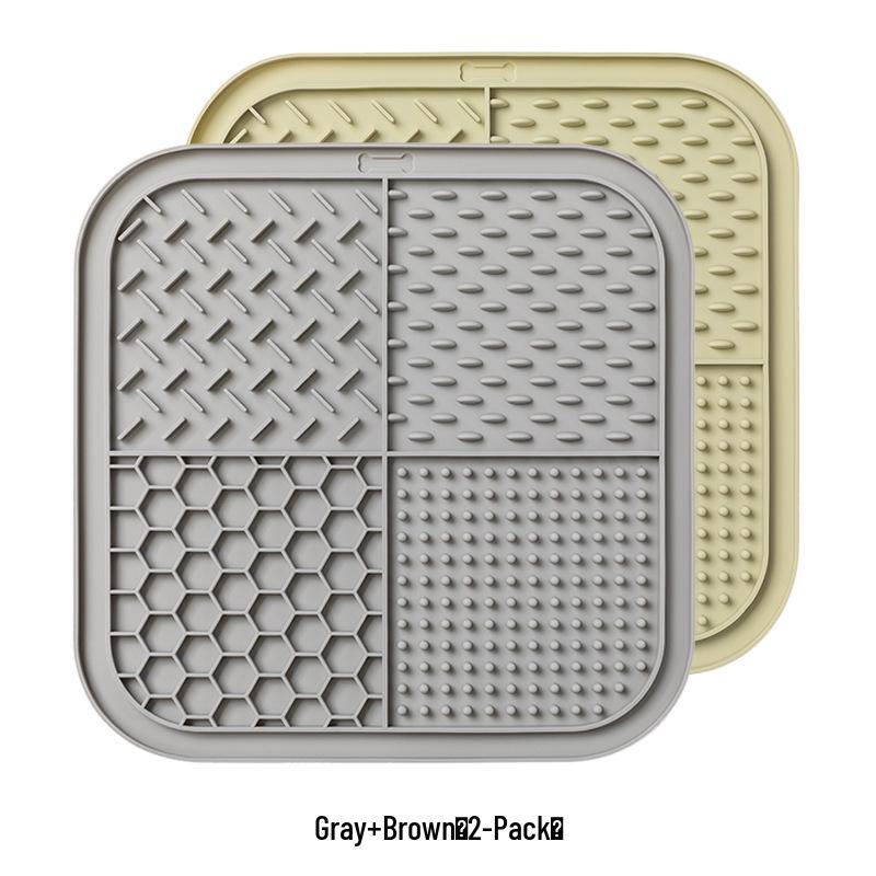 Pet Silicone Licking & Slow Feeding Mat with Large Suction Cups - Non-slip Design for Cats & Dogs.