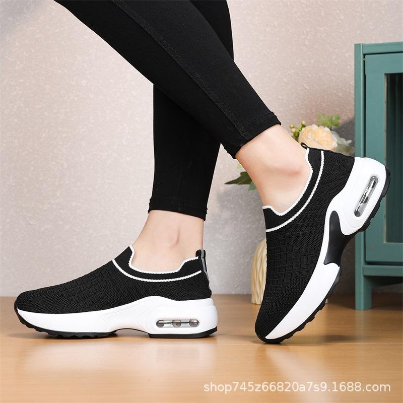 Spring one-pedal women's sports dance shoes soft sole middle heel square dance shoes mesh shuffle dance shoes free
