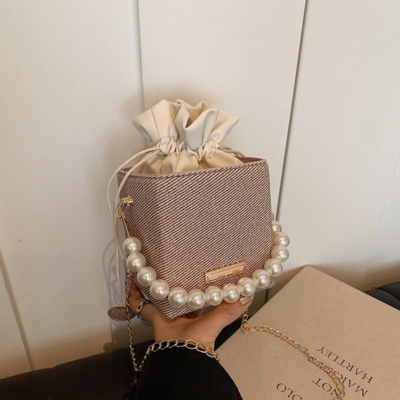 Trendy Stylish Bucket Bag Chic Casual Shoulder Handbag For Women With Soft Pu Material And Unique Design