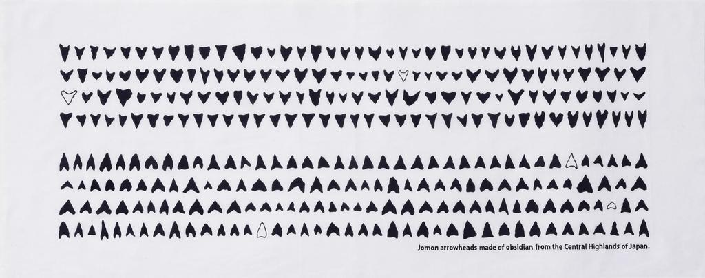Gururin Tenugui hand Jomon Stone Tools Obsidian Arrowhead from the Central Highlands (Japanese towel) - - - Single-sided print.