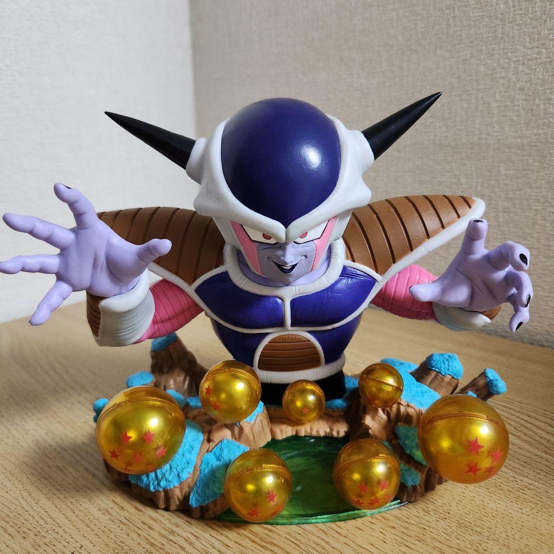 

[USED] Dragon Ball Frieza figure