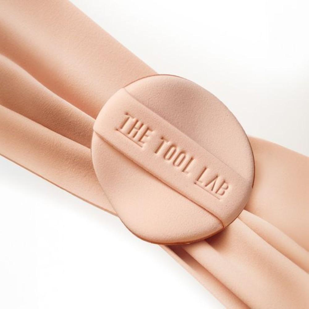 THE TOOL LAB Stamp Skin Fit Cushion Glow