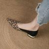 Mode Leopardenmuster Perle Damen Schuhe Niedriger Absatz Elegant Spitzschuh Damen Pumps im Angebot Hohe Qualität Frühling Stilvoll 2025 Trendschuh