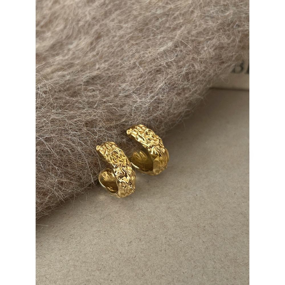 

Новые нестандартные высококачественные серьги-гвоздики с нишевым дизайном, модные серьги и кольца