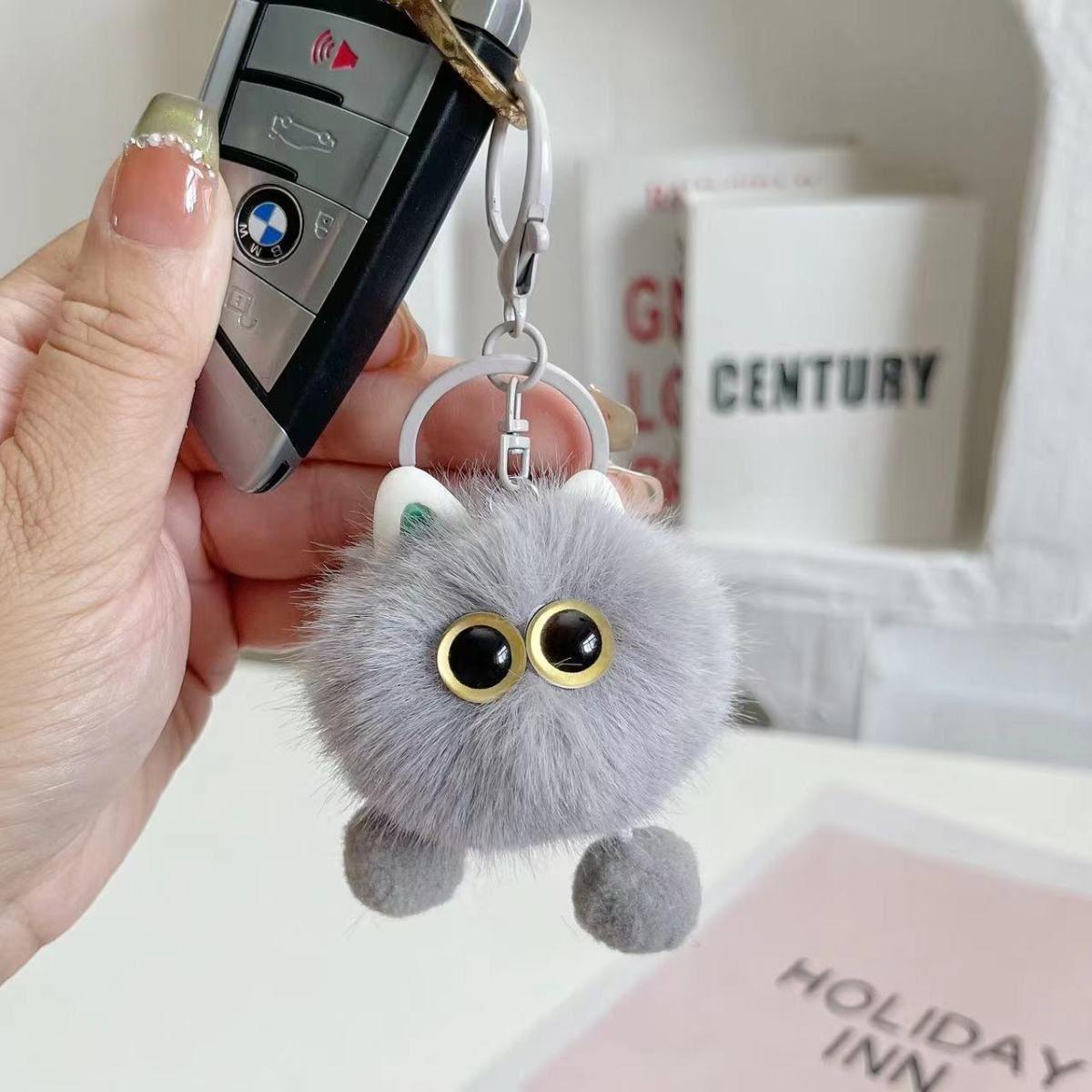 Cute Kitten Mink Fur Keyring & Backpack Charm Sassy Kitten серый