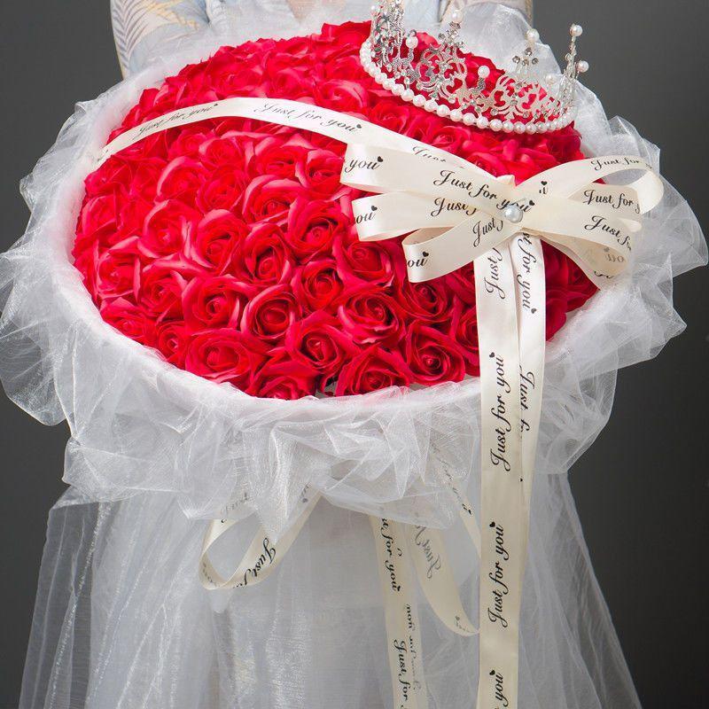 

Букет из вечных мыльных роз: Подарок на День святого Валентина и День рождения для партнера или лучшего друга - 99 романтических роз