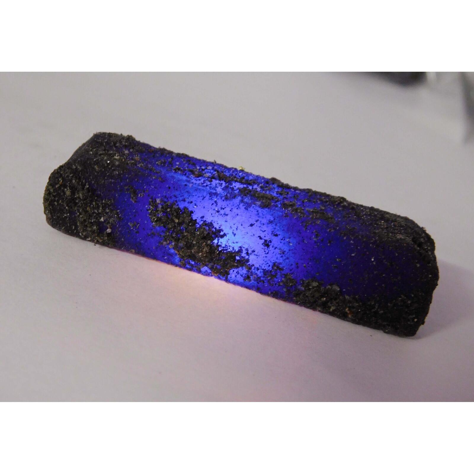 

NATURAL Blue Sapphire 97 Ct CERTIFIED Uncut Rough Loose Gemstone for Collection 55.8 mm Approx. синій