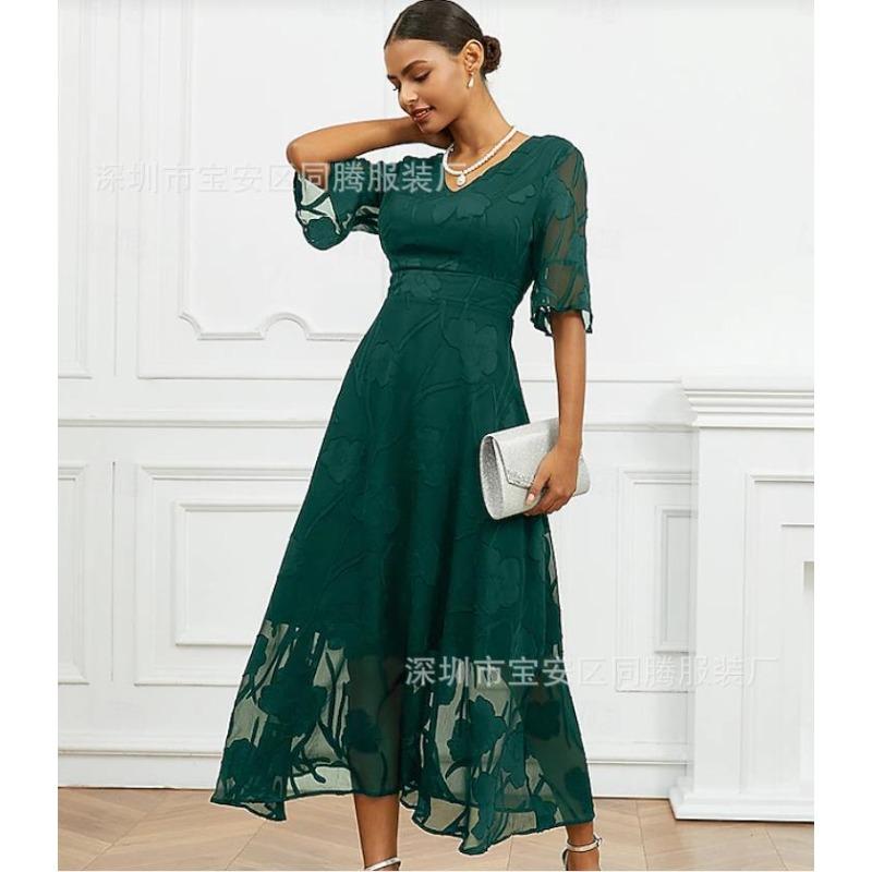 Abito a ruota grande europeo e americano atmosfera alla moda scollo a V temperamento elegante jacquard manica a tre quarti