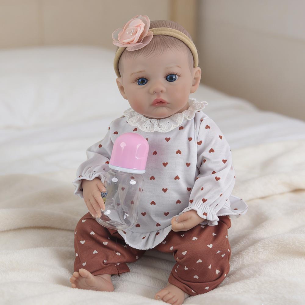 

46cm 18 Inch Rebirth Doll Cute Simulation Baby Girl Doll Playing House and Accompanying Toys Can Take A Shower Change Clothes Vinyl Doll 1PCS 46cm Doll + clothes