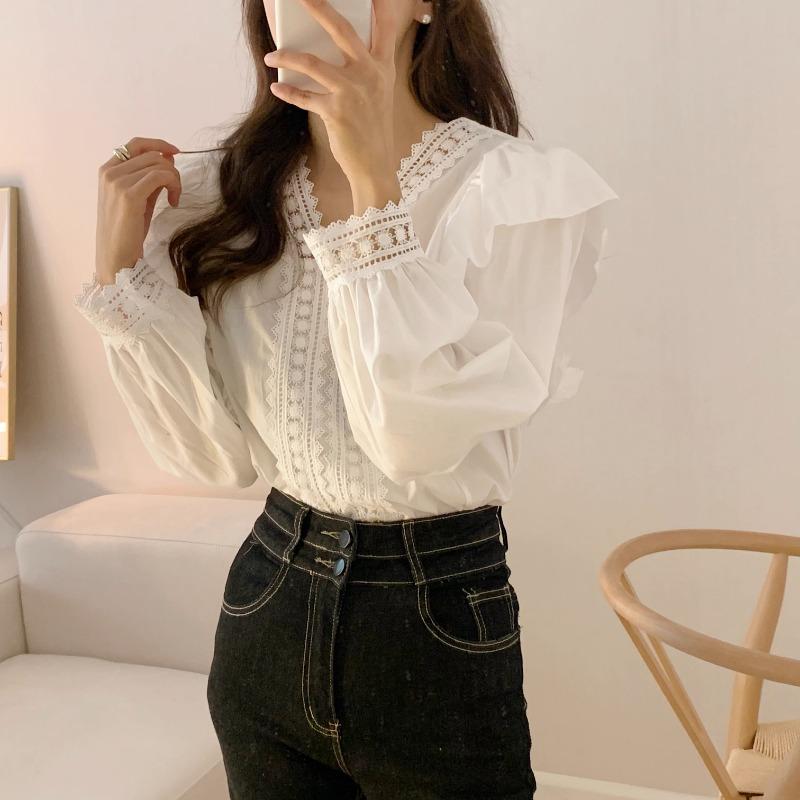 Korean Fashion Lace V-neck Splicing Ruffle Shirt Women Elegant Loose Casual Puff Long Sleeve Blouse New Casual Female Simple Tops Ladies Clothes 2772