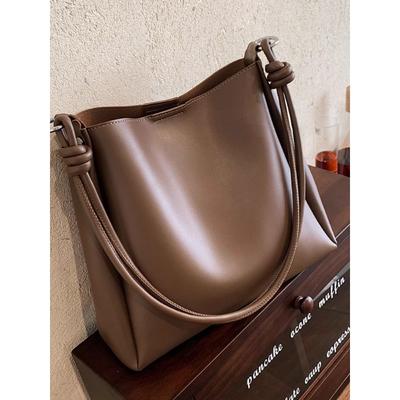Popular Bags Women's Large-capacity New Shoulder Autumn and Winter Retro Fashion Texture Versatile Bucket Bag