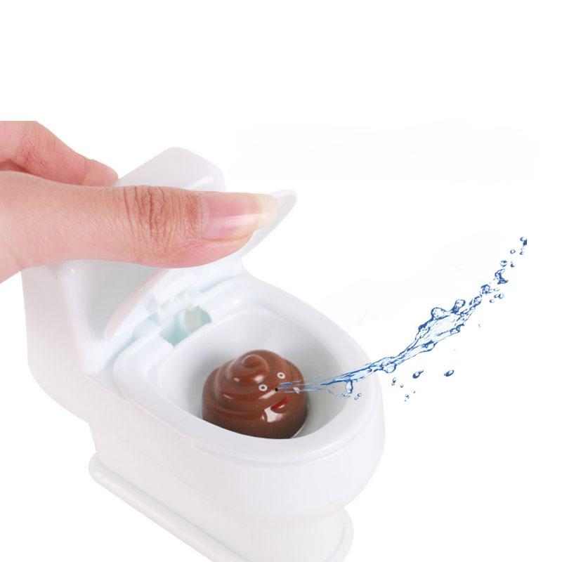 2PCS Mini Sprinkler Toilet Novel Spray Poop Water Simulation Toilet Toys Interesting Prank Spray Gun Joke Cary Toy