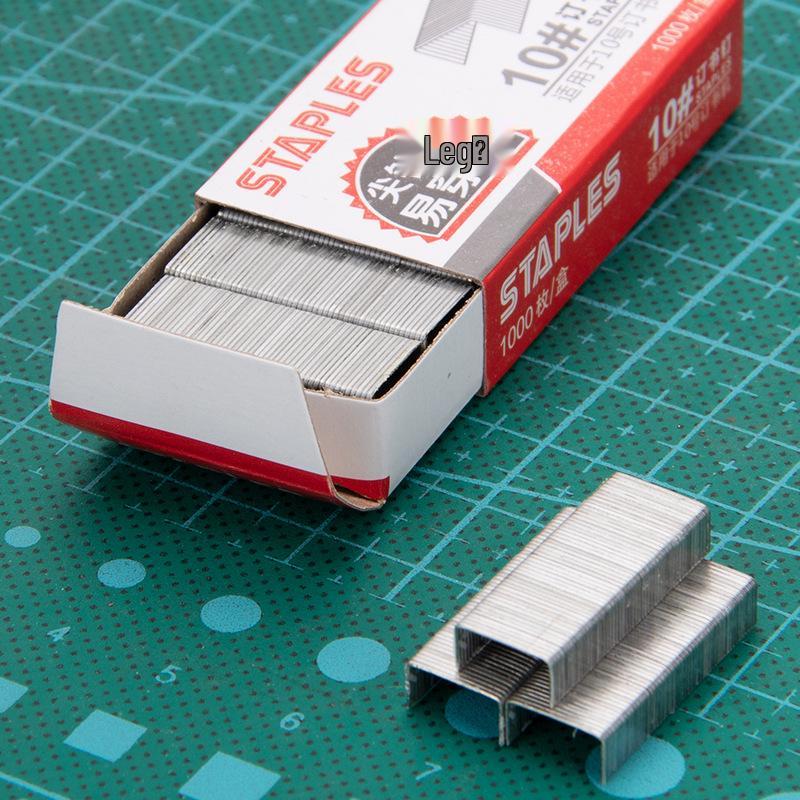 Universal Type 24/6 Regular No. 10 Staples for Office Supplies