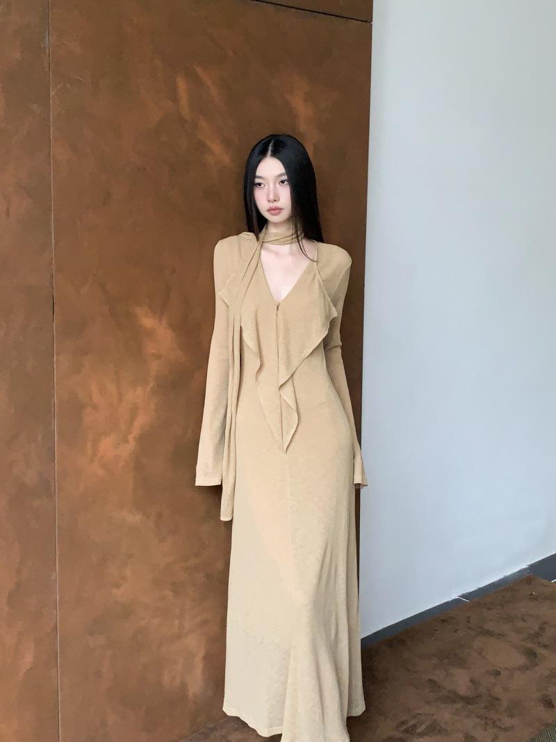 Autumn 2025: Women s Slimming V-Neck Ruffled Long Dress with Flowing Ribbons S жёлтый/имбирный
