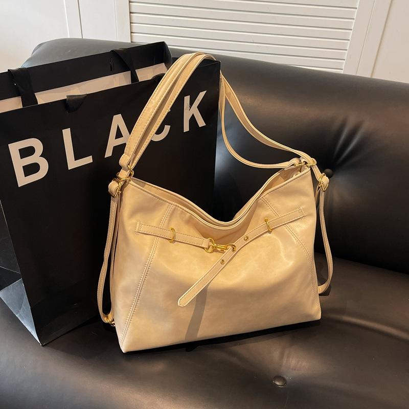 Large Capacity Commuter Bag Women's New Versatile Shoulder Bag Student Class Messenger Bag