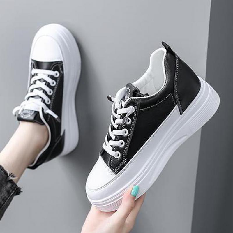 White Leather Platform Sneakers Women Thick Sole Slip On Comfort Walking Shoes Height Increase Casual Autumn
