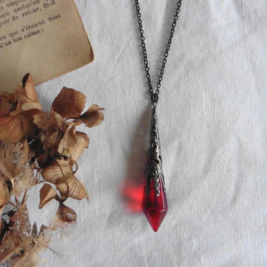 Gothic Crimson & Black Glass Crystal Pendant Necklace