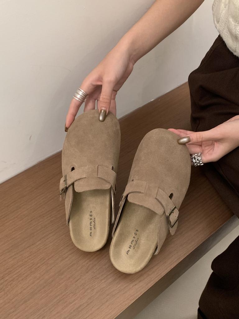 Baotou Drag Women's Thick-soled Outer Wear Versatile Retro 2025 Autumn New Soft-soled Casual Birkenstocks Flat-soled Half-slippers