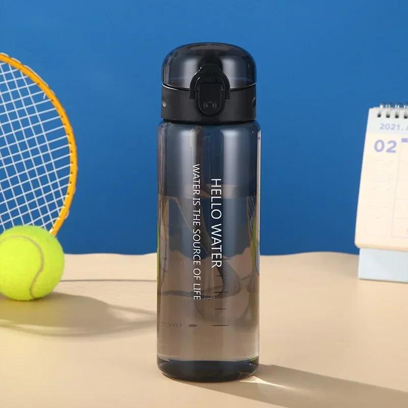 

Sports Water Bottle with Bounce Cover Leak Proof Plastic Drinking Bottle Portable Gym Travel Climbing Drinkware Cold Drink Cup 780ml