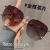 Women's Ultra-light Large Frame Gold Wire Sunglasses with Tea-colored Lenses - Fashionable Sun Protection for Big Faces