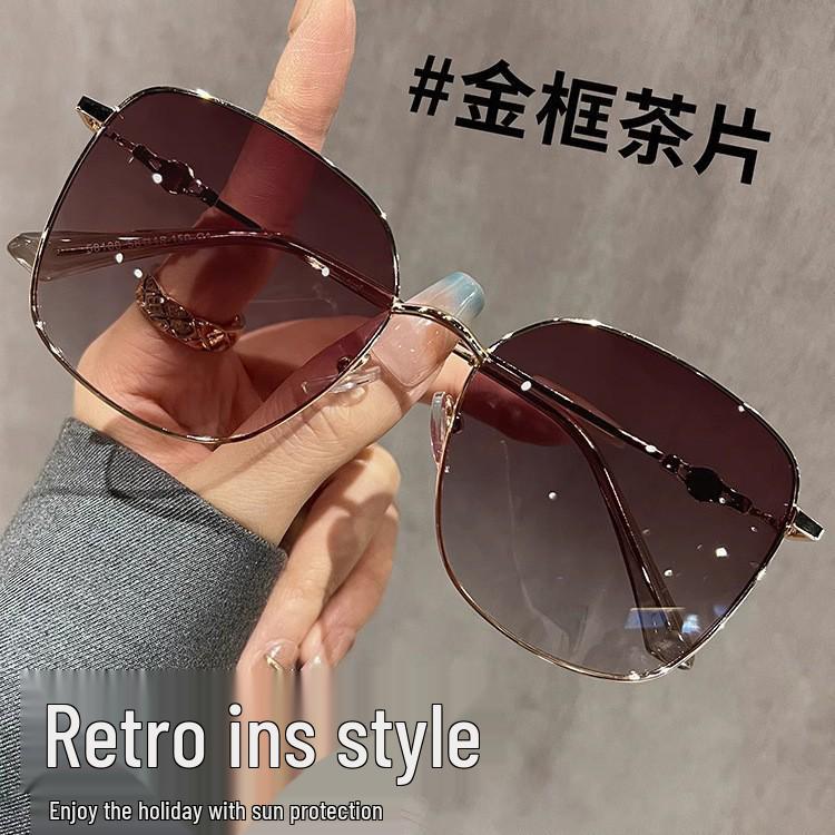 Women's Ultra-light Large Frame Gold Wire Sunglasses with Tea-colored Lenses - Fashionable Sun Protection for Big Faces