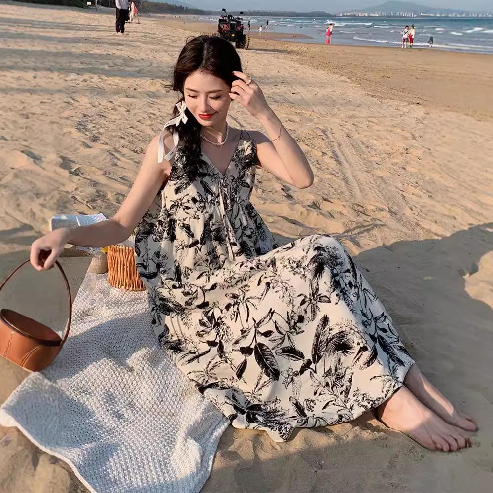 Korean Ink Painting V-Neck Suspender Skirt – Summer Style Tea Break Dress