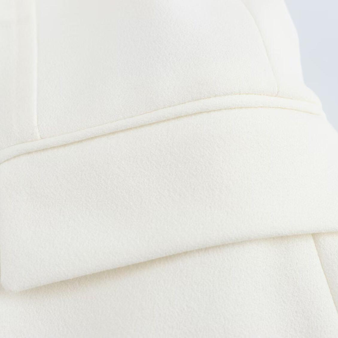 

Новый женский модный приталенный пиджак с лацканами и металлической пряжкой, 2025 XS белый