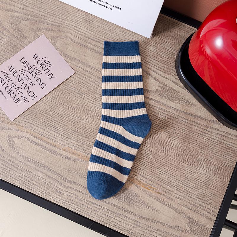 Women's Retro Striped Mid-Calf Socks - Spring & Autumn Collection