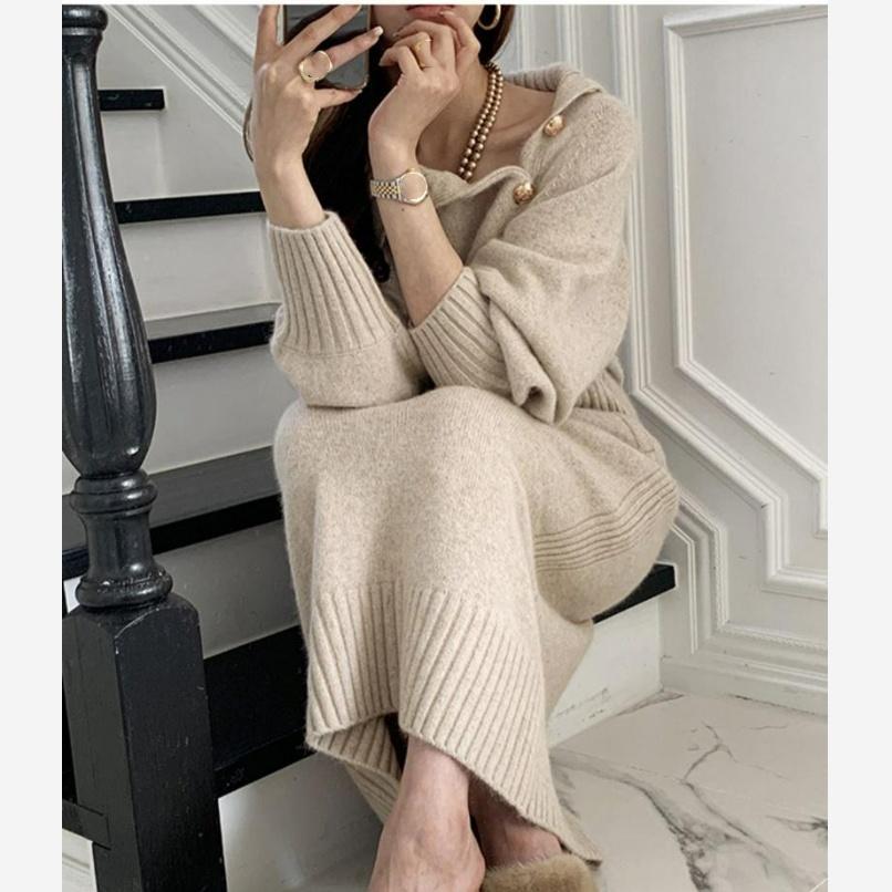 Podzimní a zimní dlouhý temperament, design lehké luxusní, sukně, svetr nad kolena, univerzální pletené šaty