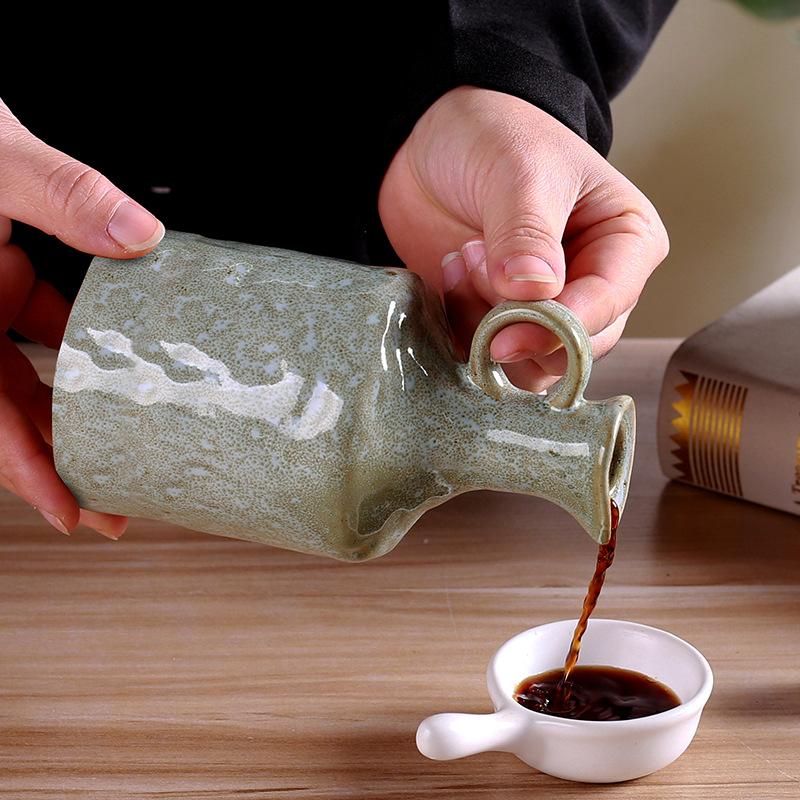 European-style Kitchen Oil Pot Household Sauce Vinegar Pot Irregular Hand-kneading Texture Ceramic Oil Bottle Cover Leak-proof